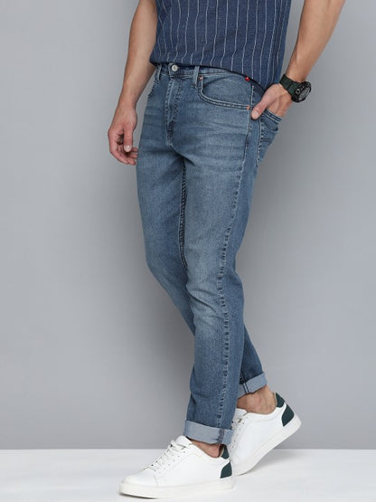 Men Slim Fit Low-Rise Light Fade Stretchable Jeans