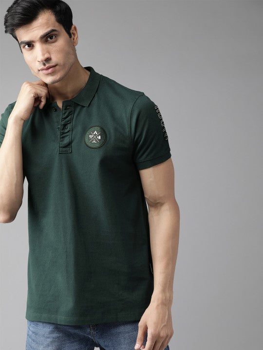 Men Green Solid Polo Collar T-shirt