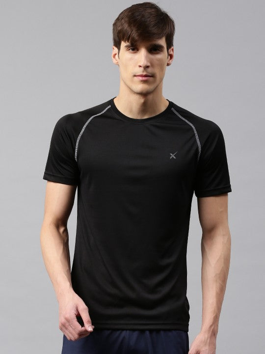 Men Black Raglan Sleeved T-shirt