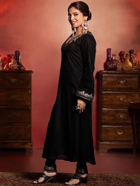 Embroidered Yoke Design Thread Work Straight Velvet Kurta With Trousers & Dupatta