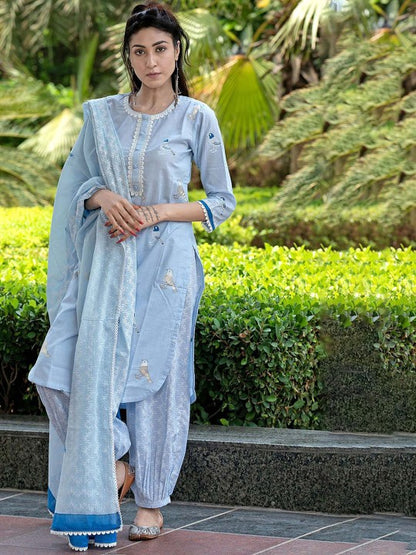 Printed Regular Thread Work Kurta With Trousers & Dupatta