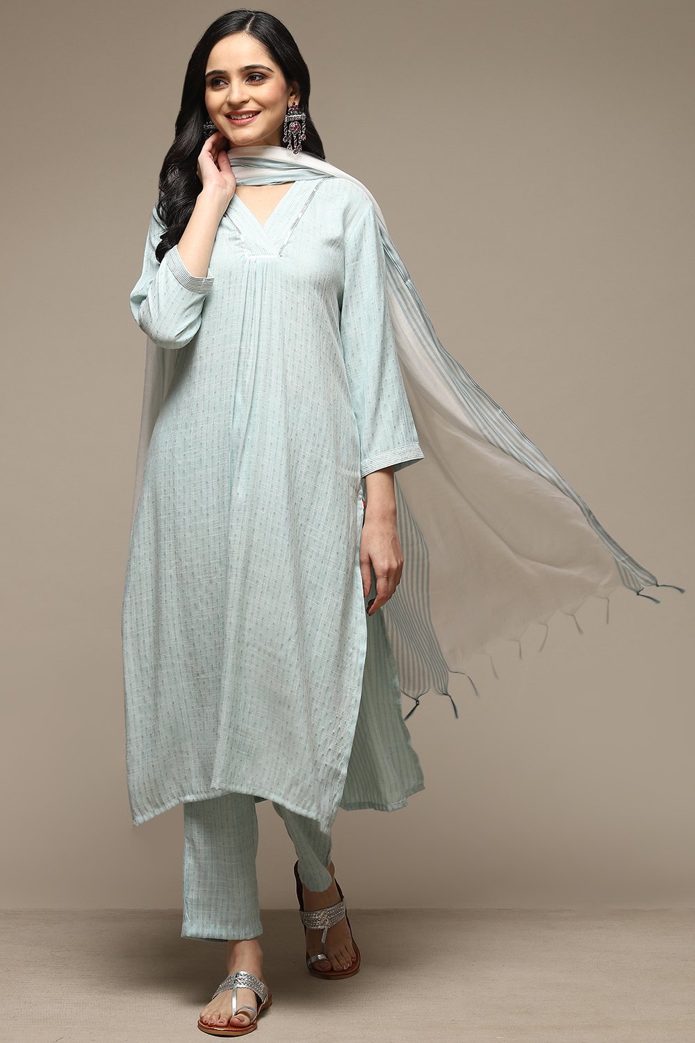 SEA GREEN VISCOSE STRAIGHT KURTA PANTS SUIT SET