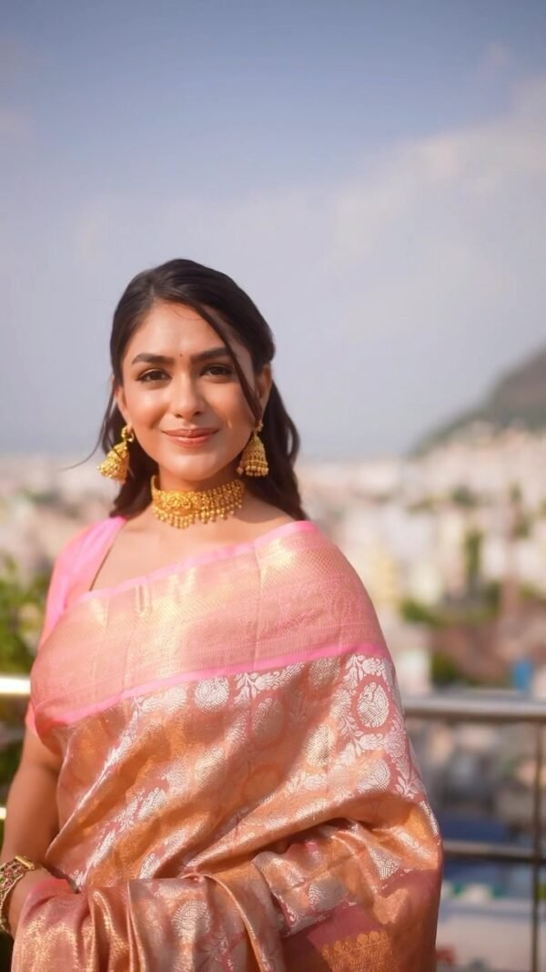 Festival Wear Jacquard Light Pink Saree - Image 6