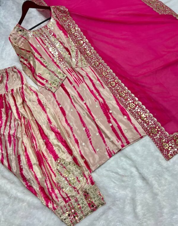Festival Wear Embroidery Pink Kurta Set - Image 4