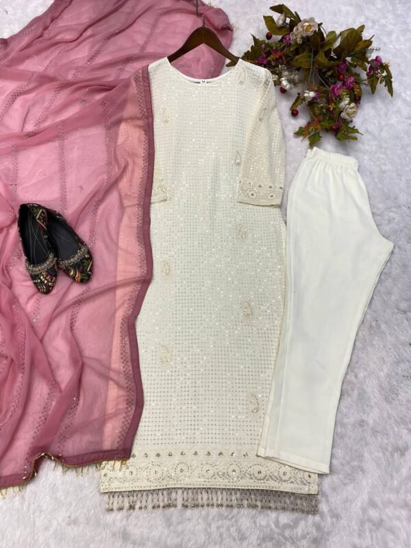 Women's Wear Embroidery White Kurta Set - Image 4