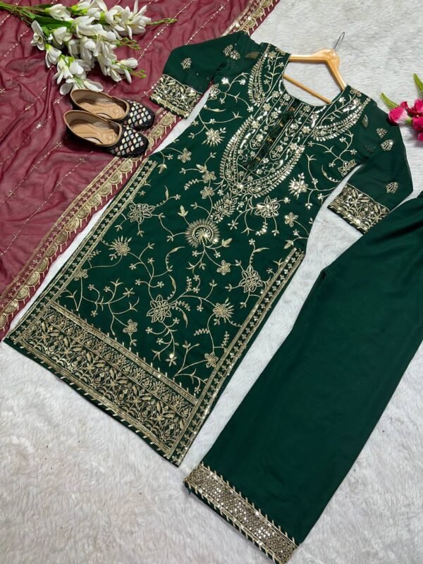 Georgette Embroidered Green Kurta Set - Image 3