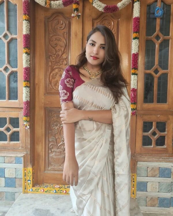 Festival Wear Satin Chiffon White Saree - Image 3