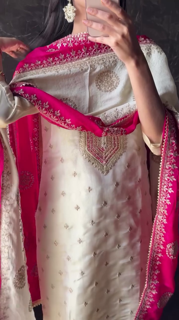 Women's Serene White Kurta Pants with Heavy Embroidery on Kurta teamed with a Gold & Maroon Contrast Dupatta