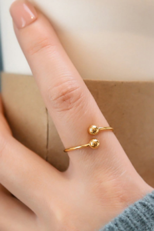 Luxury Gold & Diamond Statement Ring