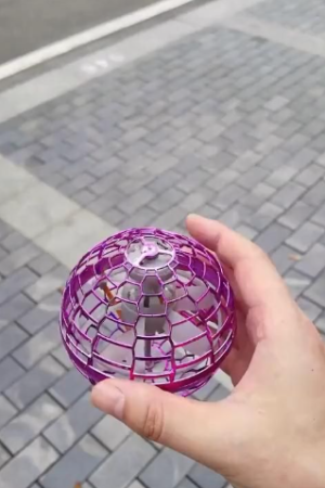 Magic Flying Spinner Ball Toy with LED Lights